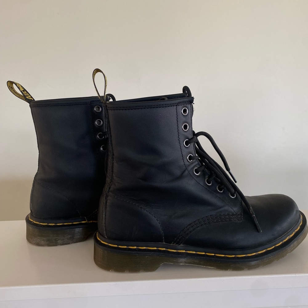 Dr Martens classic lace up leather boots